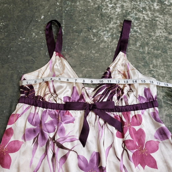 Gilligan & O'Malley Floral Nightgown - Picture 5 of 12